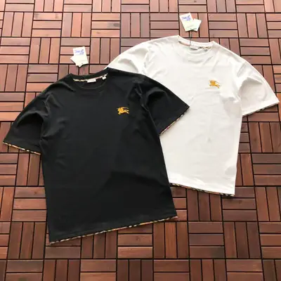 BURBERRY T-Shirt
