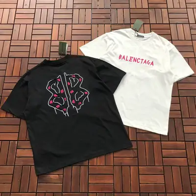 BALENCIAGA T-Shirt