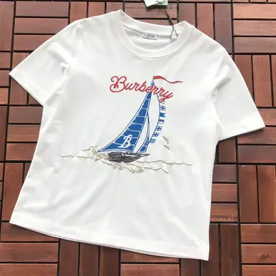 BURBERRY T-Shirt