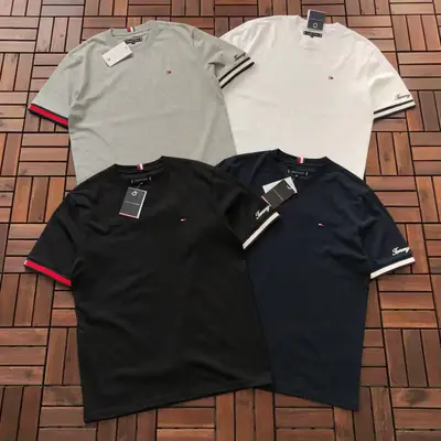 TOMMY HILFIGER T-Shirt