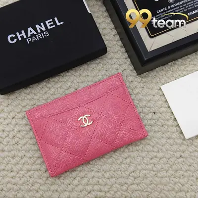 CHANEL | Item ID: 00500