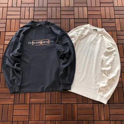 BALENCIAGA