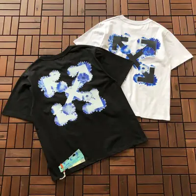 OFF-WHITE T-Shirt