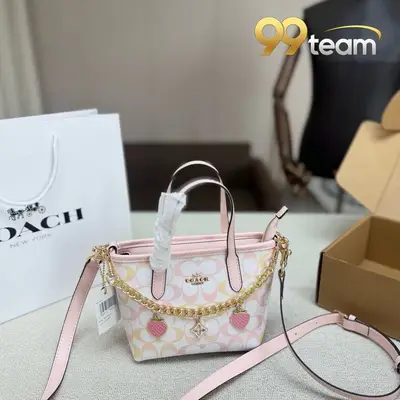 COACH | Item ID: 04342