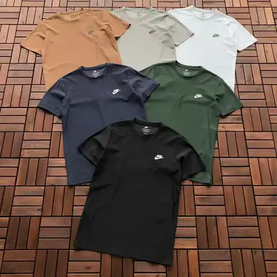 NIKE T-Shirt