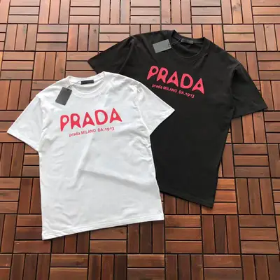 PRADA T-Shirt