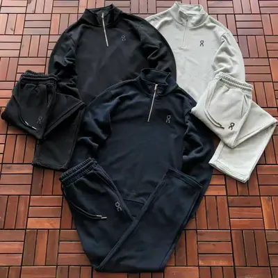 ON RUNNING Sweater