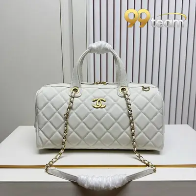 CHANEL | Item ID: 00321