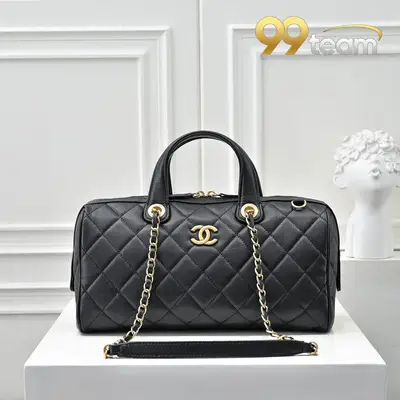 CHANEL | Item ID: 02763