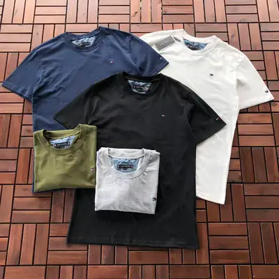 TOMMY HILFIGER T-Shirt