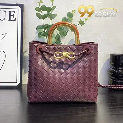 BOTTEGA VENETTA | Item ID: 20619