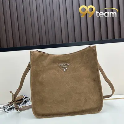PRADA | Item ID: 09478