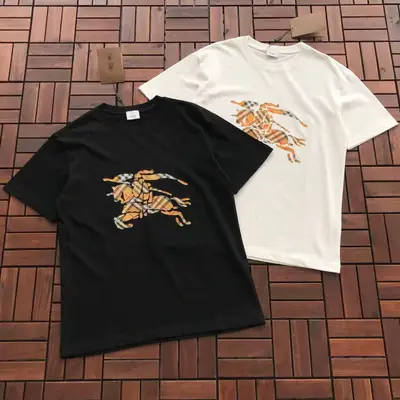 BURBERRY T-Shirt