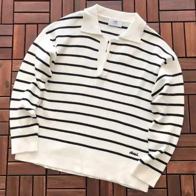 AMI Sweater