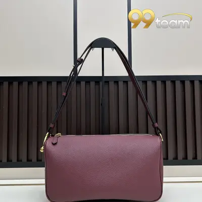 GUCCI | Item ID: 17207