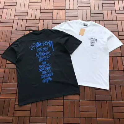 STUSSY T-Shirt