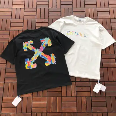 OFF-WHITE T-Shirt