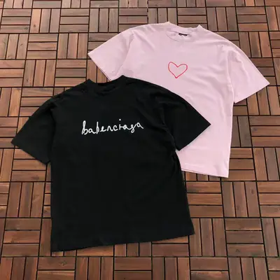 BALENCIAGA T-Shirt