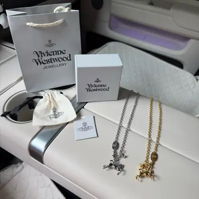 VIVIENNE WESTWOOD Schmuck