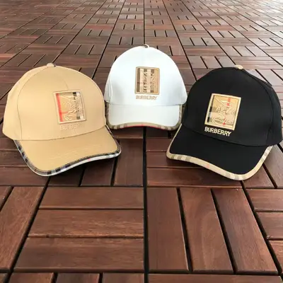 BURBERRY Cap