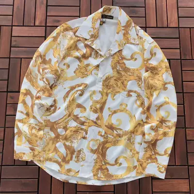 VERSACE