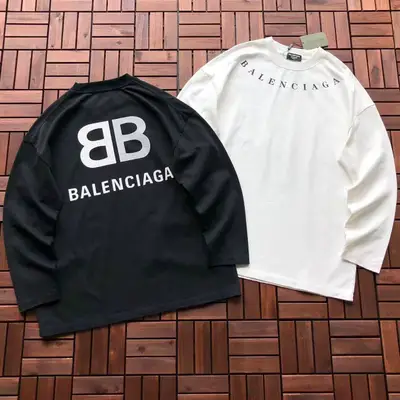 BALENCIAGA
