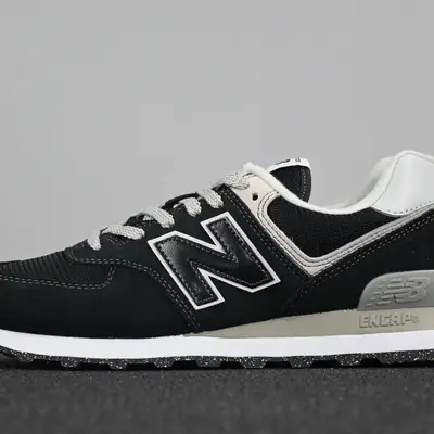 NEW BALANCE 574