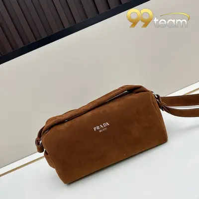 PRADA | Item ID: 09576
