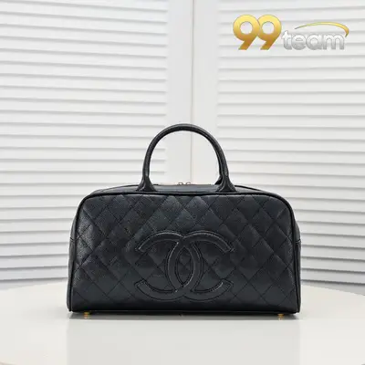CHANEL | Item ID: 02613
