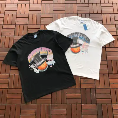 UNDEFEATED T-Shirt