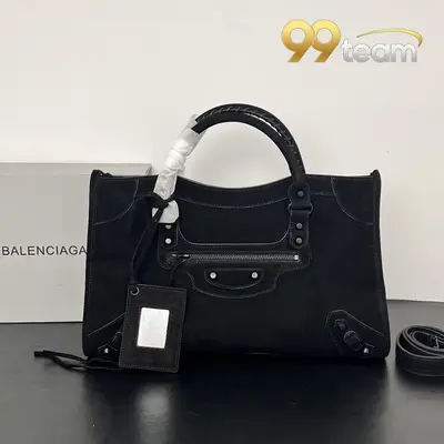 BALENCIAGA | Item ID: 21812