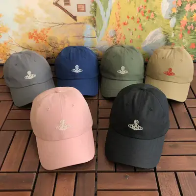 VIVIENNE WESTWOOD Cap
