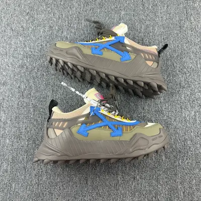 OFF-WHITE