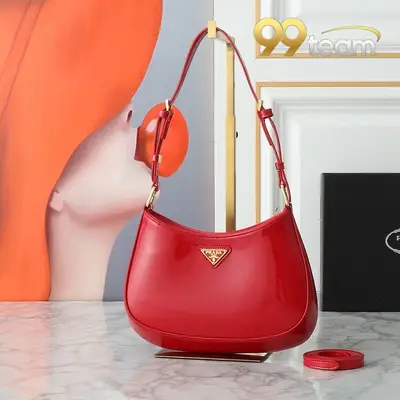 PRADA | Item ID: 08930