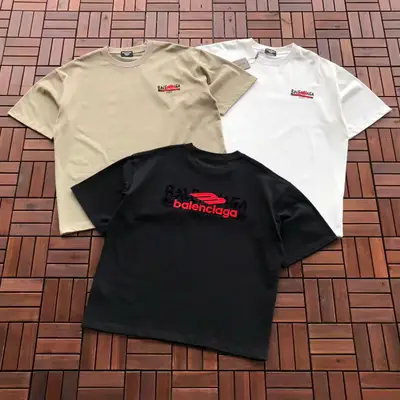 BALENCIAGA T-Shirt