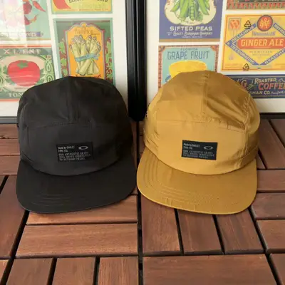 OAKLEY Cap