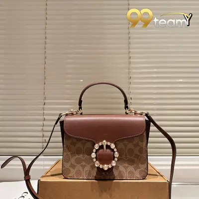 COACH | Item ID: 04588