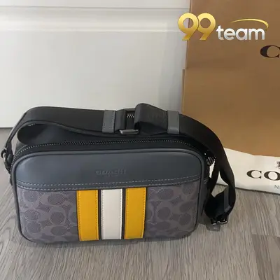COACH | Item ID: 04558