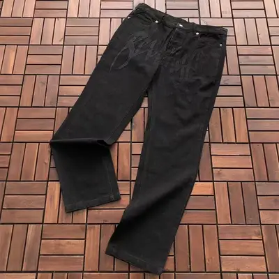 REVENGE Jeans