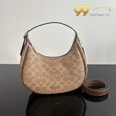 COACH | Item ID: 04404