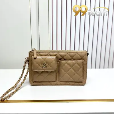 CHANEL | Item ID: 02241