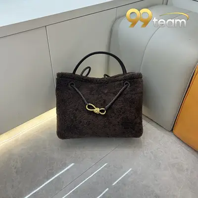 BOTTEGA VENETTA | Item ID: 20892