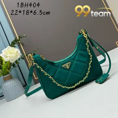 PRADA | Item ID: 09307