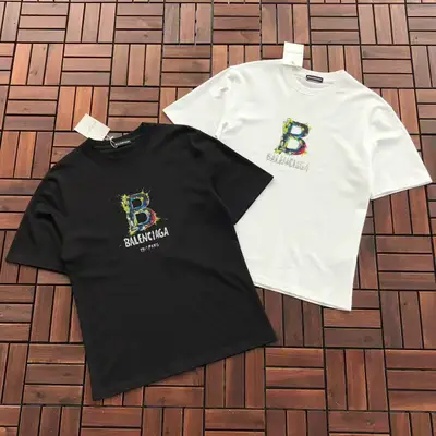 BALENCIAGA T-Shirt