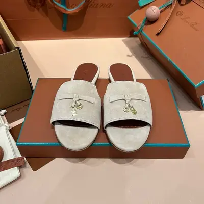 LORO PIANA