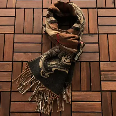BURBERRY Schal