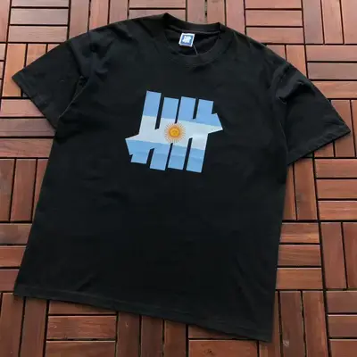UNDEFEATED T-Shirt