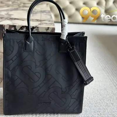 BURBERRY | Item ID: 21621