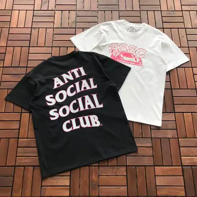 ANTI SOCIAL SOCIAL CLUB T-Shirt