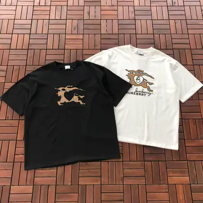 BURBERRY T-Shirt